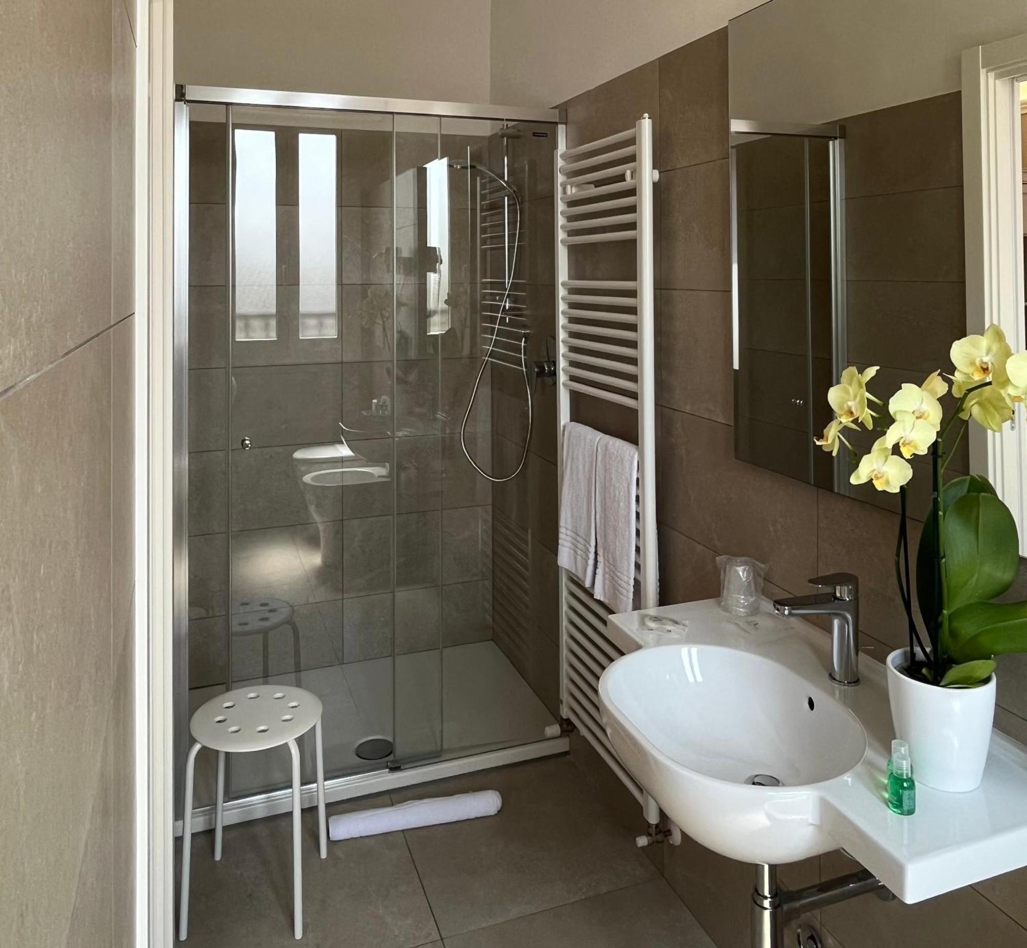 Hotel Aquila Castelfranco Emilia Exteriör bild